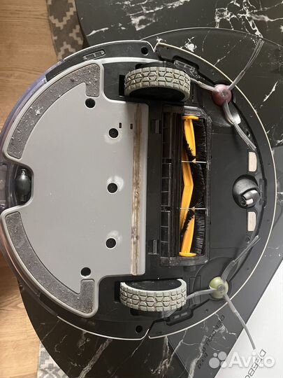 Робот пылесос ecovacs ozmo 900
