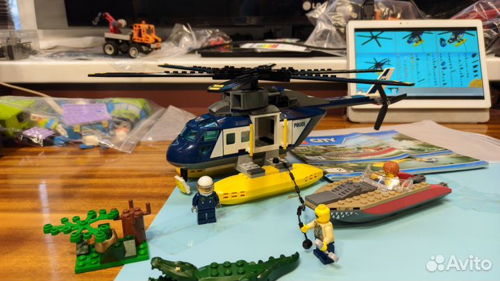 Lego 60067 Helicopter Pursuit