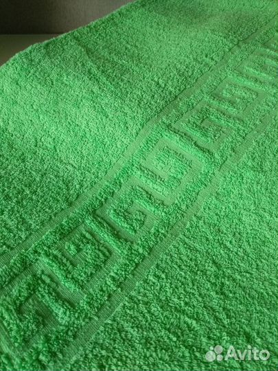 Махровые полотенца новые