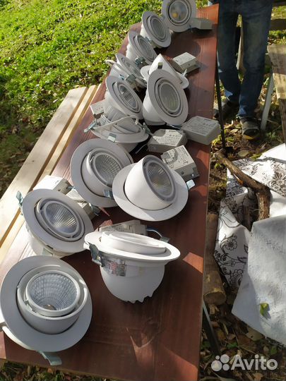 Светильник потолочный светодиодный