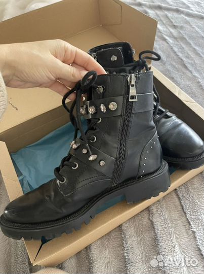 Ботинки женские