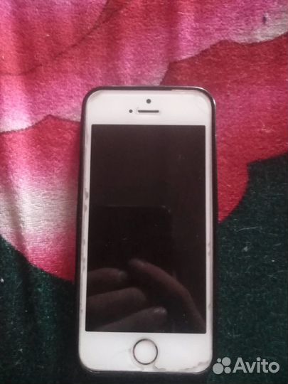 Телефон iPhone se