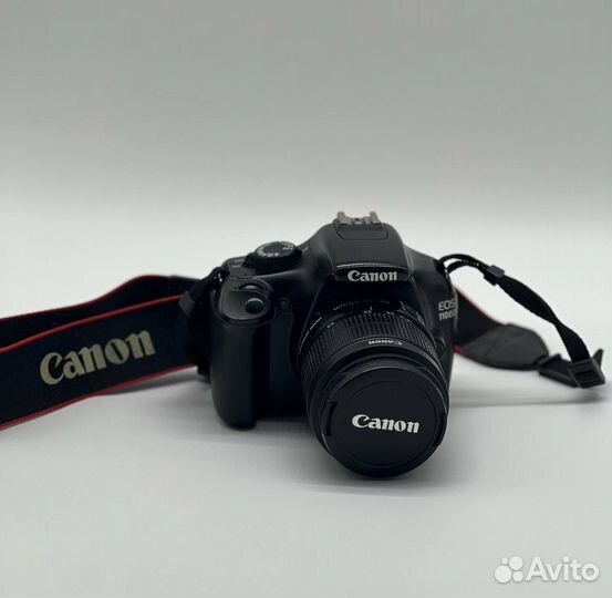 Зеркальный фотоаппарат Canon eos 1100d