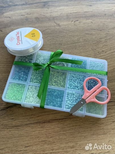 Набор бисера и стекляруса
