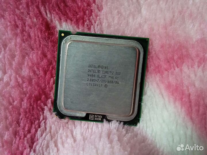 Процессор Intel Core 2 DUO