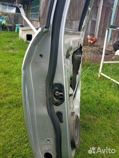 Правая задняя дверь на ford focus 3 универсал
