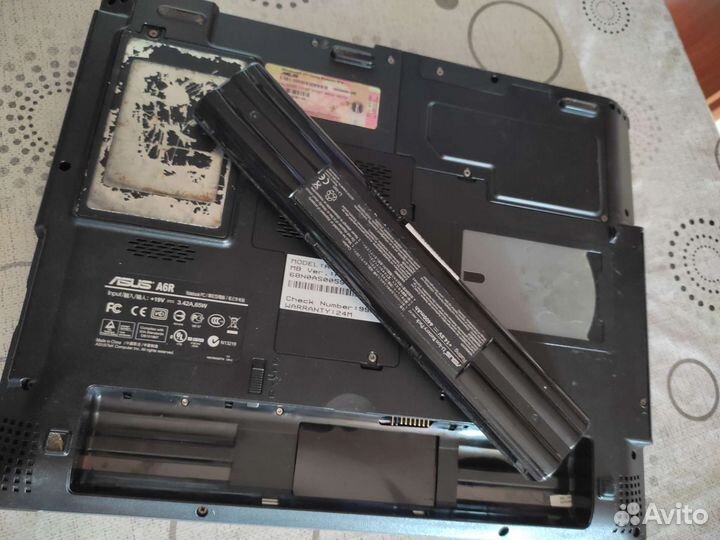 Ноутбук asus на запчасти