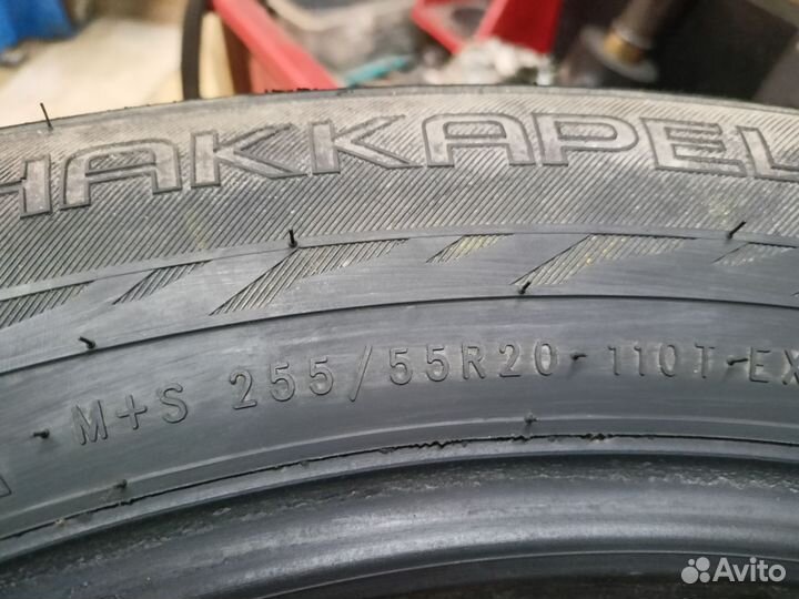 Nokian Tyres Hakkapeliitta 9 SUV 255/55 R20