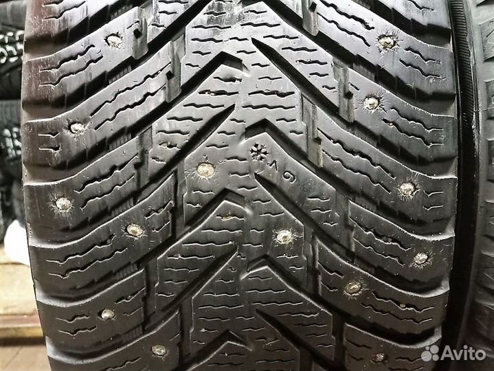 Nokian Tyres Hakkapeliitta 8 SUV 225/60 R17 103T