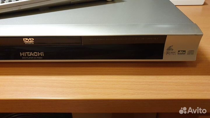 DVD плеер hitachi DV-588A