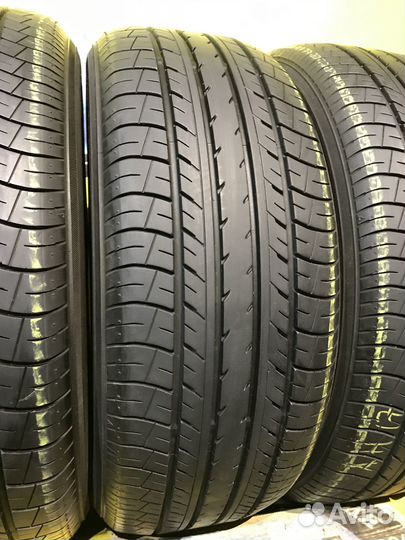 Yokohama dB Decibel E70B 215/55 R17 94V