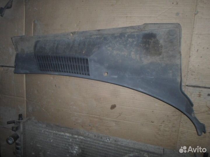 Жабо дворников (правая часть ) Zaz Chance 2009-201