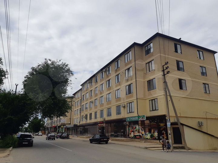 1-к. квартира, 52 м², 3/5 эт.