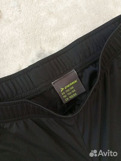 Шорты новые спортивные 152-158