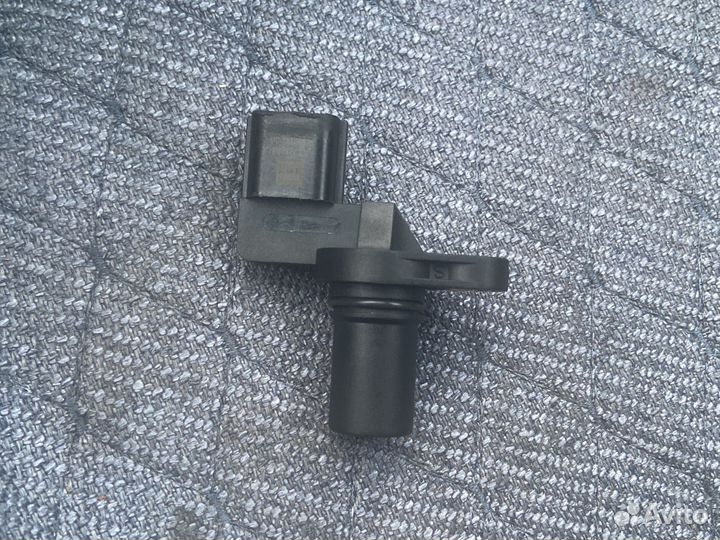 Датчик Распредвала lancer 9