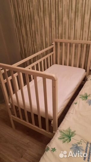 Детская кроватка Babytone + матрас пост.белье