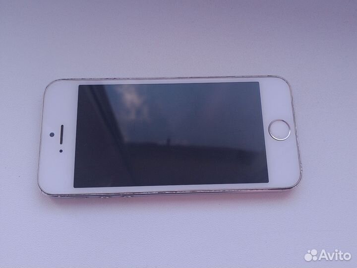 iPhone 5S, 16 ГБ