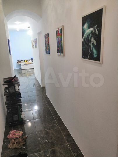 3-к. квартира, 80,8 м², 1/7 эт.