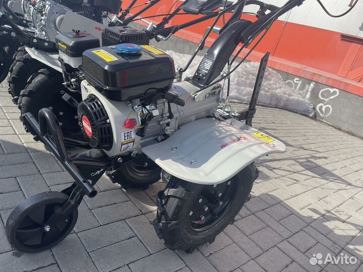 Мотоблок бензиномоторный мб-100/7