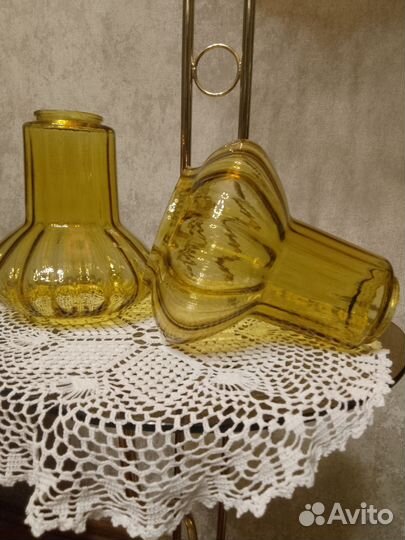 Плафоны красный май цветное стекло