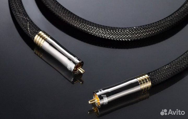 Сабвуферный кабель Real Cable cheverny II-SUB