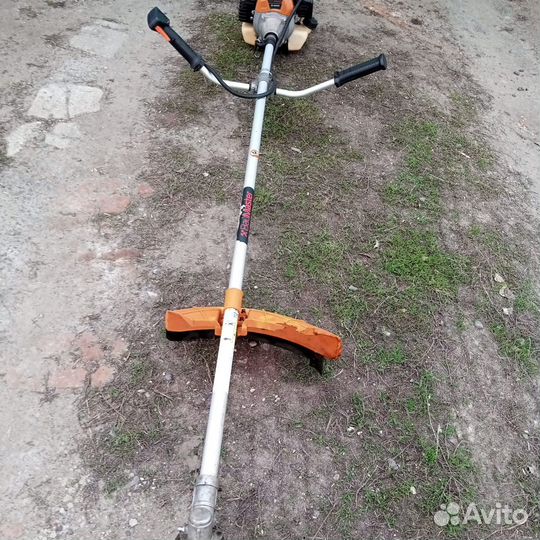 Триммер бензиновый