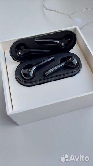 Беспроводные наушники