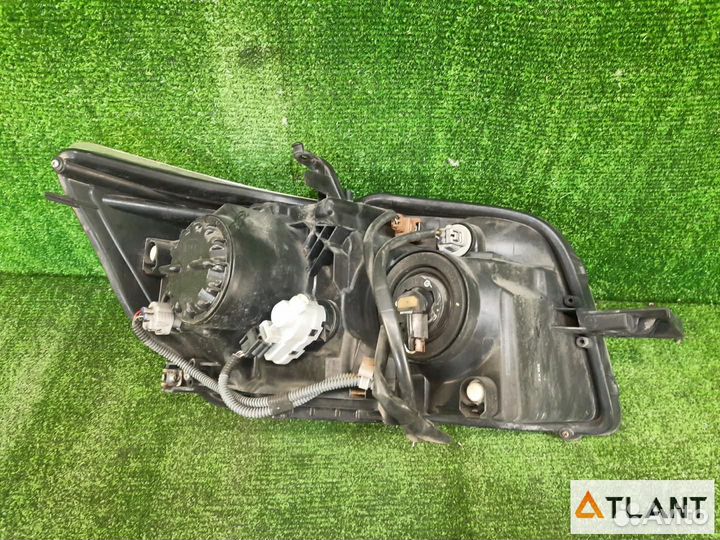 Фара передняя левая toyota corolla rumion