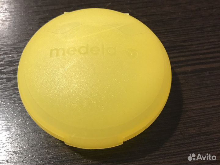 Накладки на грудь medela
