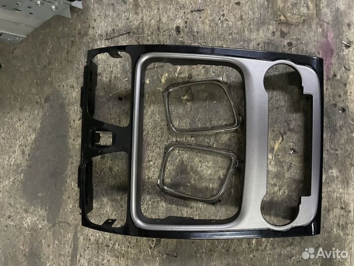 Рамка магнитолы джили эмгранд ес7