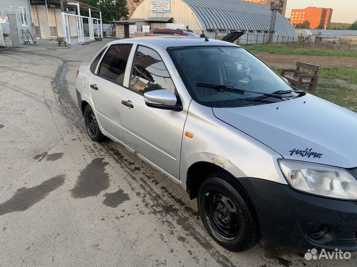 LADA Granta 1.6 МТ, 2012, 135 000 км