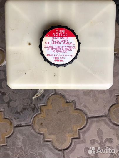 Блок гидроподвески Toyota Land Cruiser 100