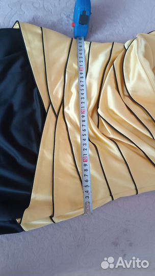 Платье праздничное 46- 48 р- р (за Вашу цену)