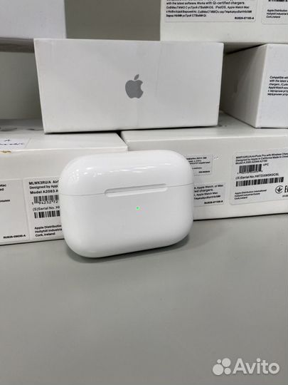 Кейс для airpods pro. Новые. Гарантия