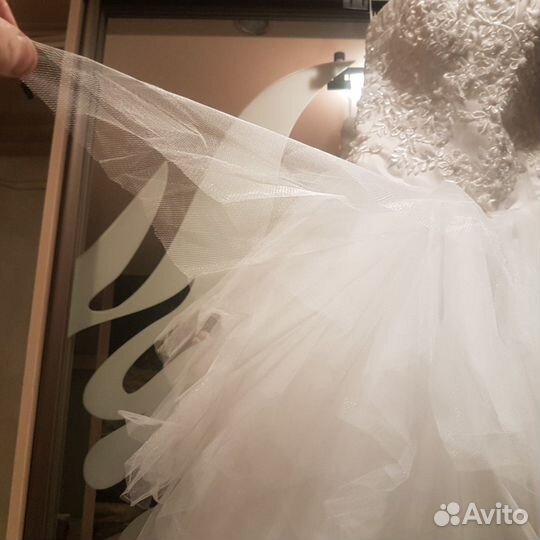 Пышное свадебное платье