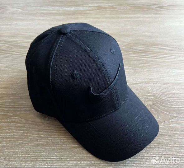 Кепка новая