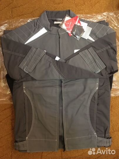 Костюм мужской 