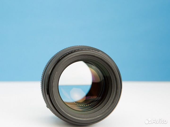 Canon EF 85mm f/1.8 USM + Бленда как Новый