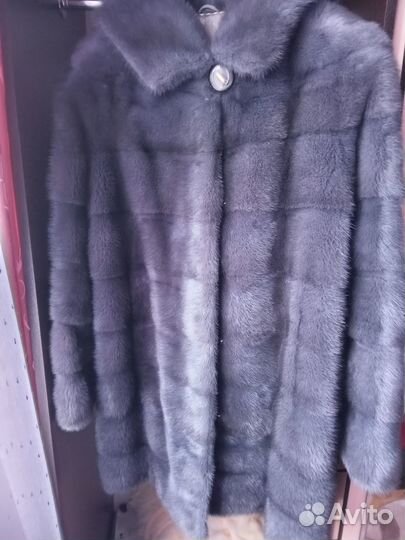 Продам норковую шубу