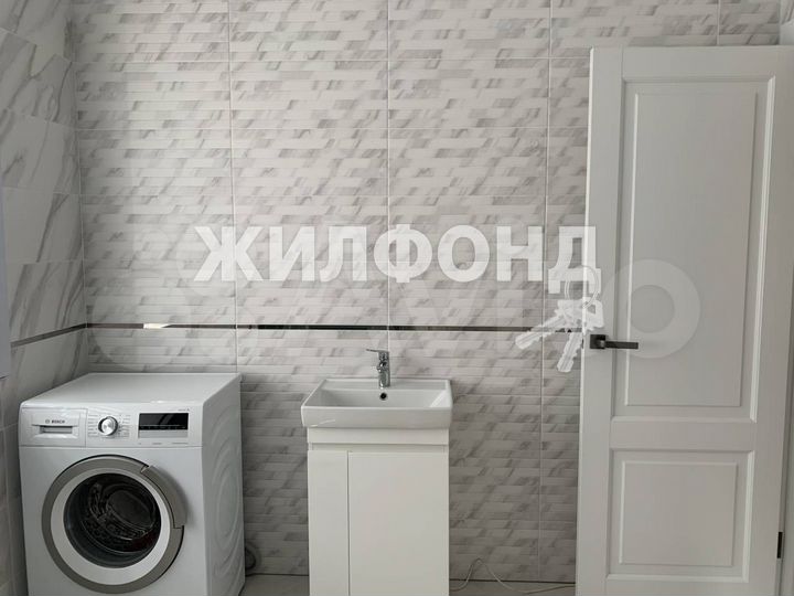 Дом 131 м² на участке 4,6 сот.