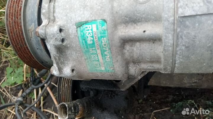 Компрессор кондиционера Volkswagen Bora