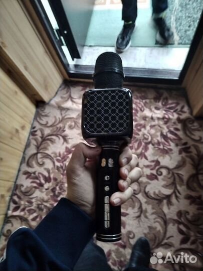 Микрофон-колонка