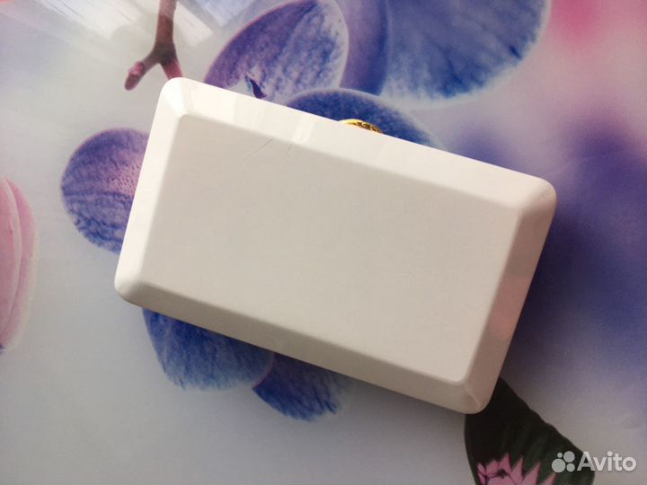 Клатч от Kilian