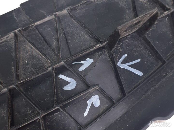 Воздуховод радиатора нижний BMW 7 G11 рестайлинг