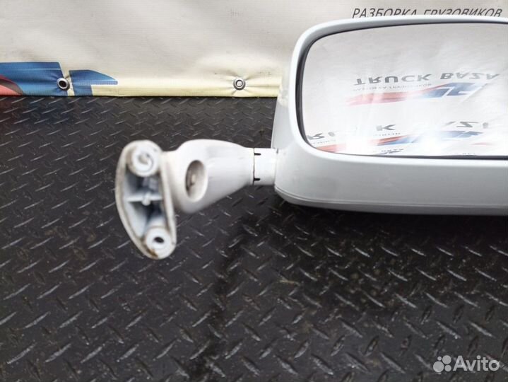 Зеркало заднего вида боковое правое Daf XF106