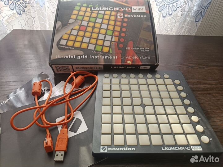 Novation launchpad mini