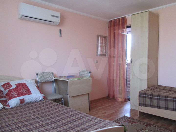 Дом 49 м² на участке 3,7 сот.