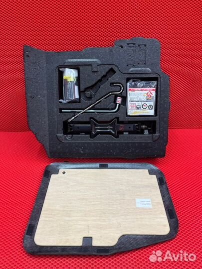 Набор инструментов Toyota Roomy M900A 1KR-FE 2023