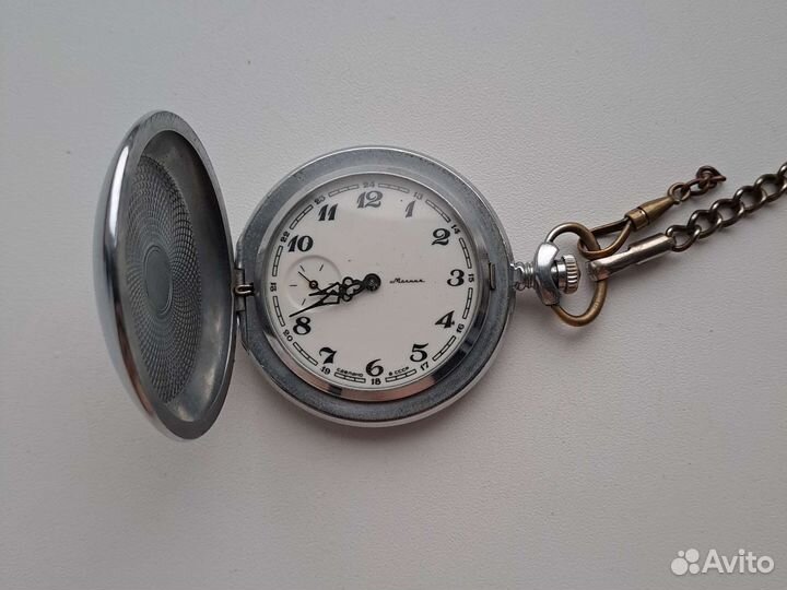 Старинные часы Молния сделано в СССР