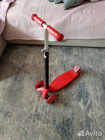 Самокат детский трехколесный